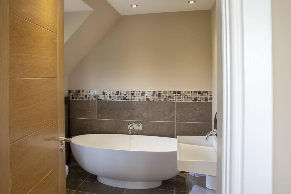 Beallach Lodge Culrain Extérieur photo